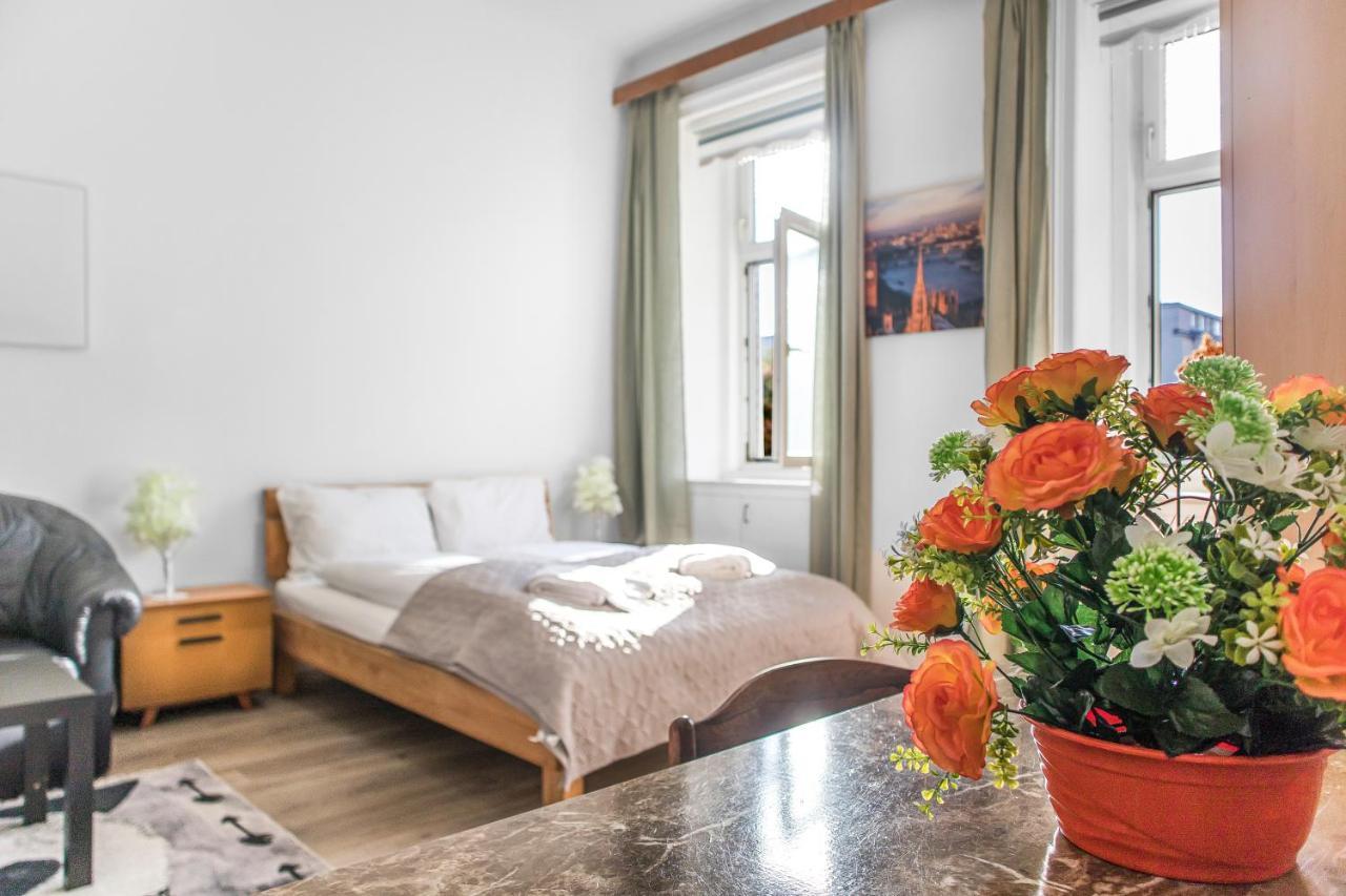 דירות וינה Cozy 1Br Apt. Near Millenium Tower & Danube River מראה חיצוני תמונה